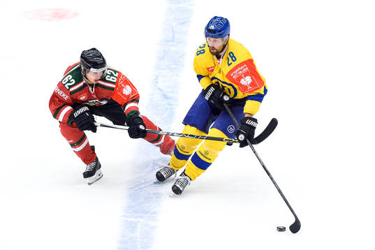 Frölundas Artturi Lehkonen och Davos Dick Axelsson