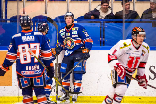 Växjös Richard Gynge jublar