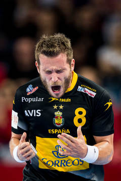 Spaniens Victor Tomas jublar