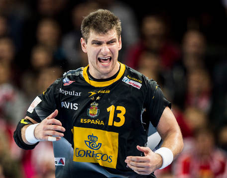 Spaniens Julen Aguinagalde reagerar