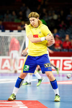 Sveriges Andreas Cederholm värmer upp