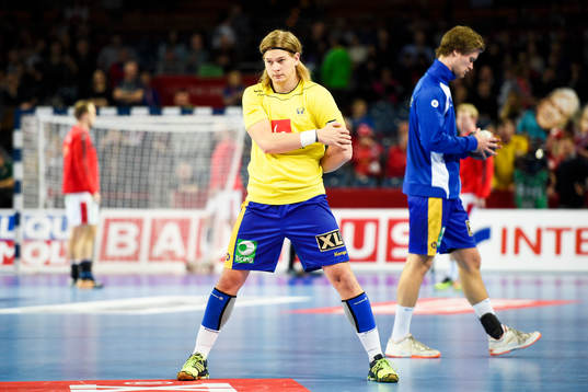 Sveriges Andreas Cederholm värmer upp