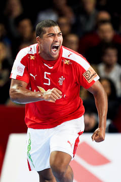 Danmarks Mads Mensah Larsen jublar