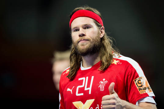 Danmarks Mikkel Hansen gör tummen upp
