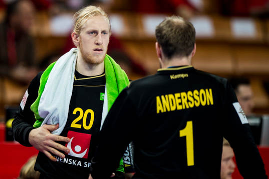 Sveriges målvakter Mikael Appelgren och Mattias Andersson
