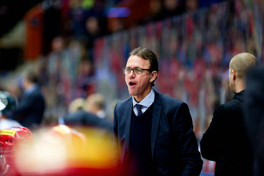 Modos assisterande tränare Fredrik Olausson