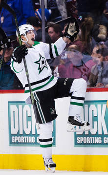 Dallas John Klingberg jublar