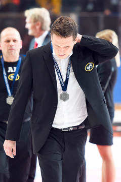Kärpäts tränare Lauri Marjamäki deppar