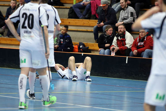 under en innebandymatchen i SSL mellan Pixbo Wallenstam och