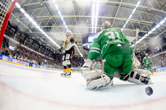 Skellefteås Mattias Ritola jublar