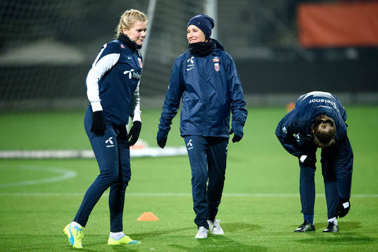 Norges Ada Hegerberg och Ingvild Stensland