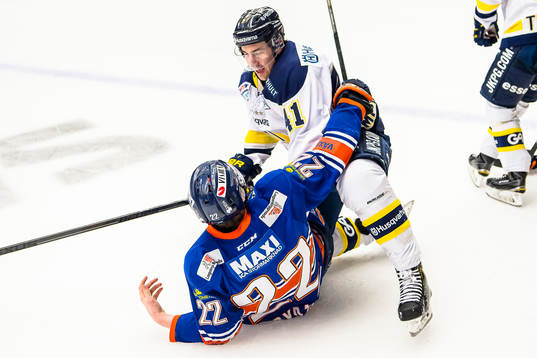 s Chris Campoli