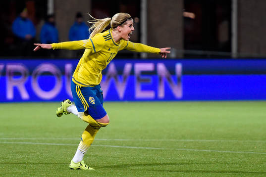 Sveriges Olivia Schough jublar