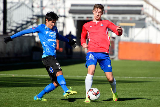 Halmstads Antonio Rojas och Örgrytes Daniel Paulson