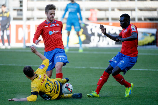 Elfsborgs Henning Hauger och Helsingborgs Johan Mårtensson