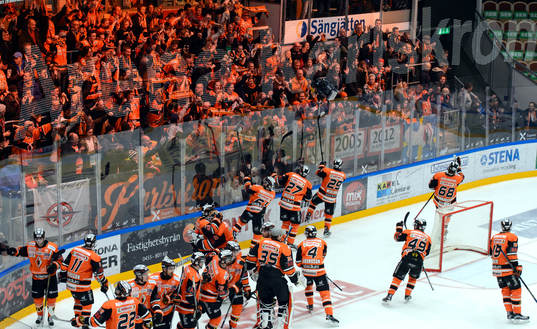 Bläddra bland fler bilder av Ishockey, Direktkval till SHL, Karlskrona - AIK