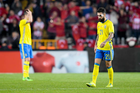 Sveriges Jimmy Durmaz deppar