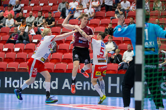 Drotts Richard Lindström och Lugis Niclas Paradis och