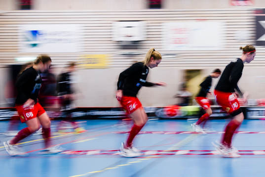 Pixbos spelare värmer upp