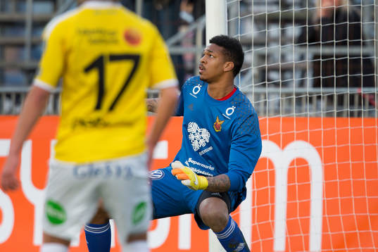 Östersunds målvakt Jamal Blackman