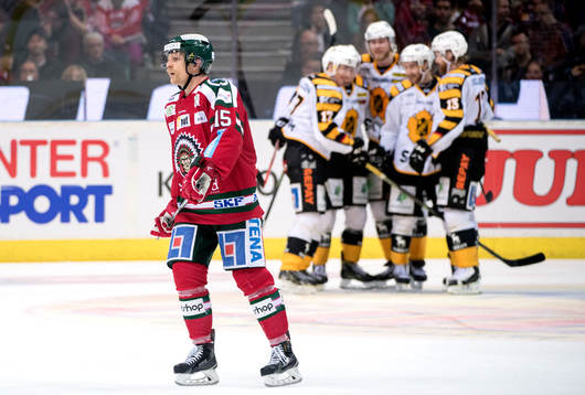 Frölundas Joey Crabb deppar