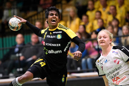 Sävehofs Loui Sand och Lugis Hanna Blomstrand