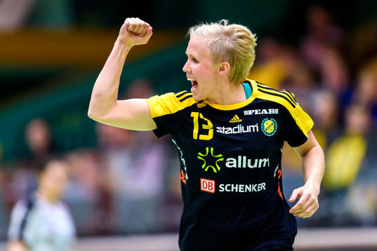 Sävehofs Elin Karlsson jublar