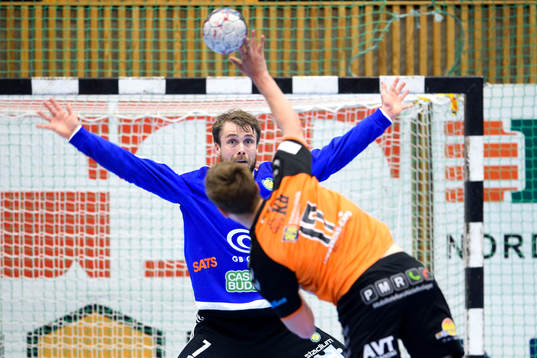 Sävehofs målvakt Per Sandström ställs mot Kristianstads