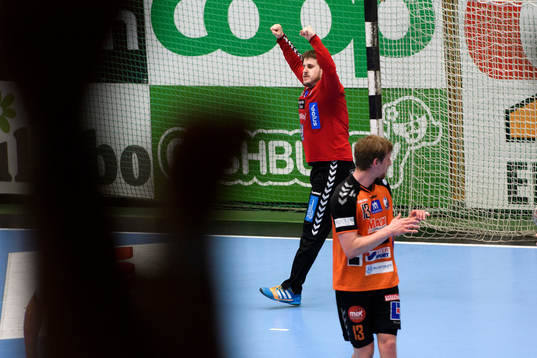 Kristianstads målvakt Nebojsa Simic jublar