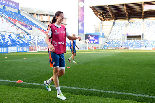 Lyons Lotta Schelin