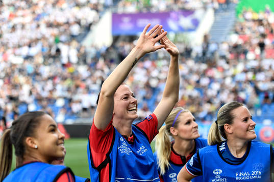 Lyons Lotta Schelin