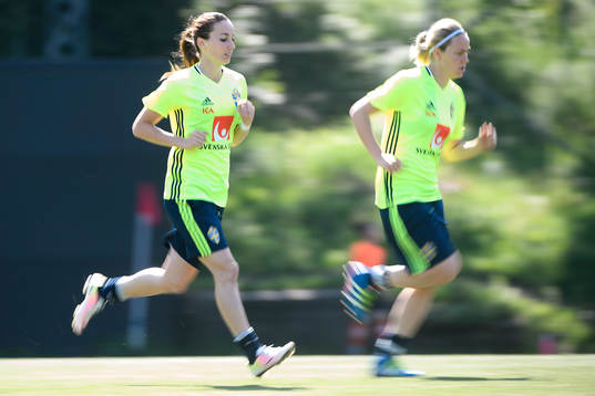 Kosovare Asllani