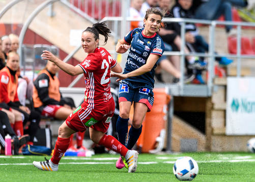 Piteås June Pedersen och Linköpings Renée Slegers