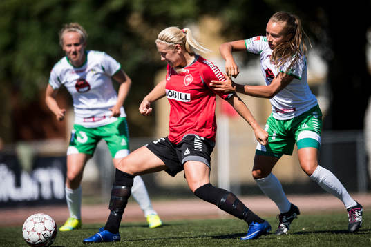 LB07s Johanna Ejdelind och Hammarbys Maja Norrhamn