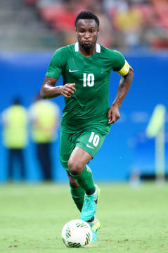 Nigerias John Obi Mikel i fotbollsmatchen mellan Nigeria
