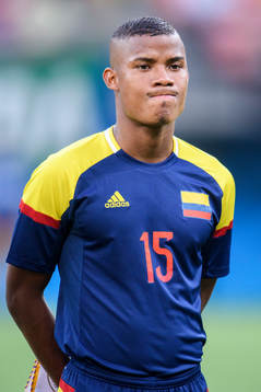 Colombias Wilmar Barrios vid lineup innan fotbollsmatchen