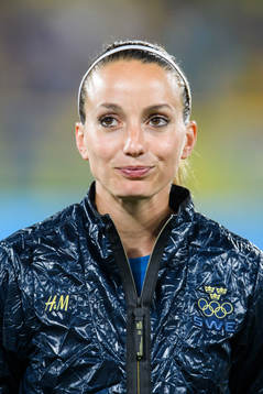 vid lineup innan fotbollsmatchen mellan Brasilien och
