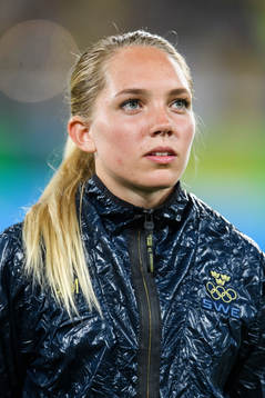 vid lineup innan fotbollsmatchen mellan Brasilien och