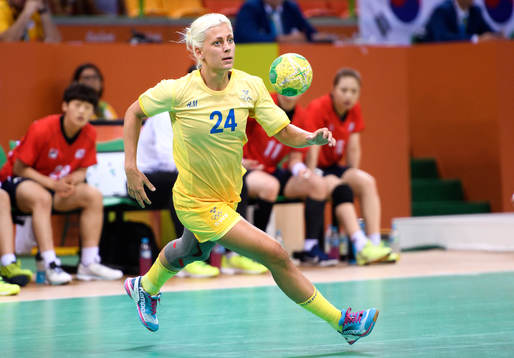 Sveriges Nathalie Hagman i handbollsmatchen mellan Sydkorea