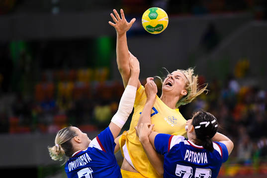 Sveriges Linnea Torstensson i kamp mot Rysslands Daria