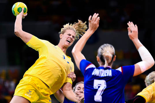 Sveriges Linnea Torstensson  i handbollsmatchen mellan