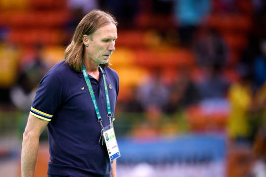 Sveriges förbundskapten Staffan Olsson deppar