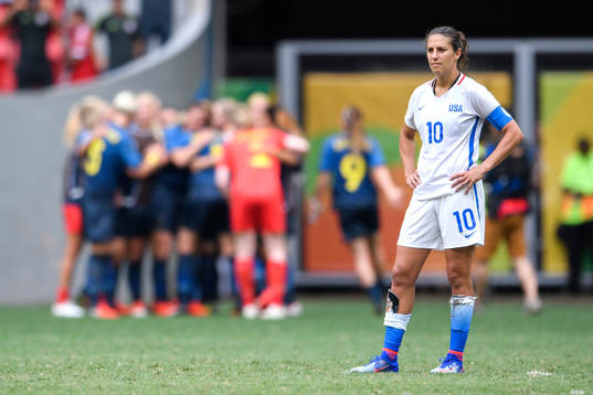 s Carli Lloyd deppar