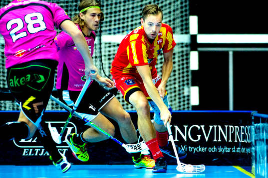 Helsingborgs Hampus Dargren med bollen