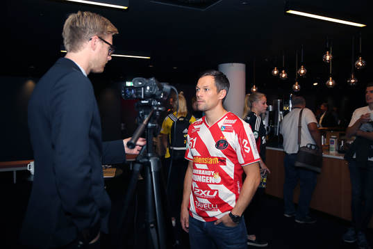 Daniel Calebsson, Pixbo