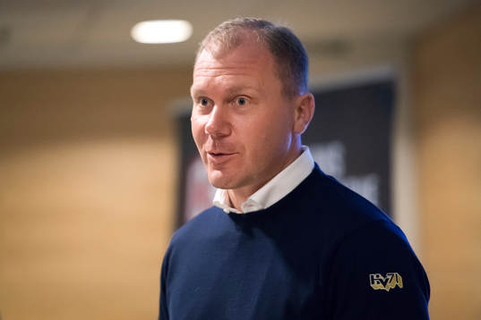 Johan Lindbom, tränare HV71