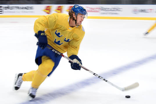 Sveriges Carl Hagelin