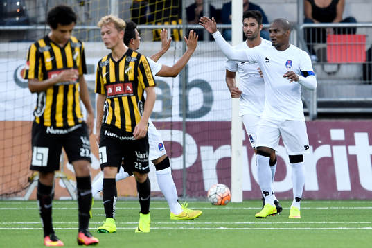Delhi Dynamos Florent Malouda jublar
