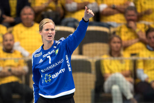 Sävehofs målvakt Johanna Bundsen jublar