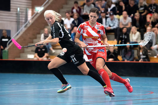 Täbys Jenny Gustafsson och Pixbos Cecilia Habib Westh